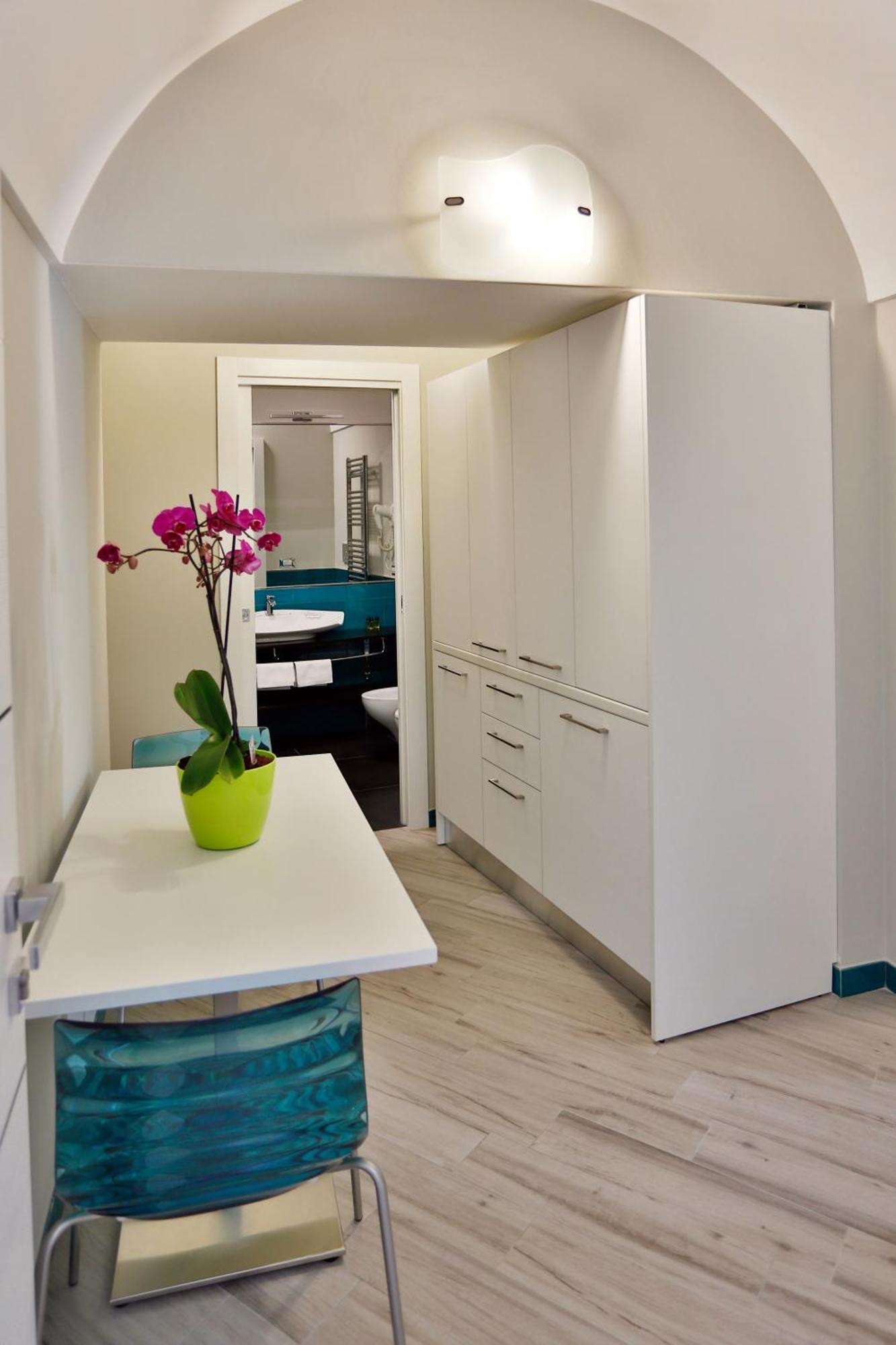 Amalfi Apartments Design Centro Storico Ngoại thất bức ảnh