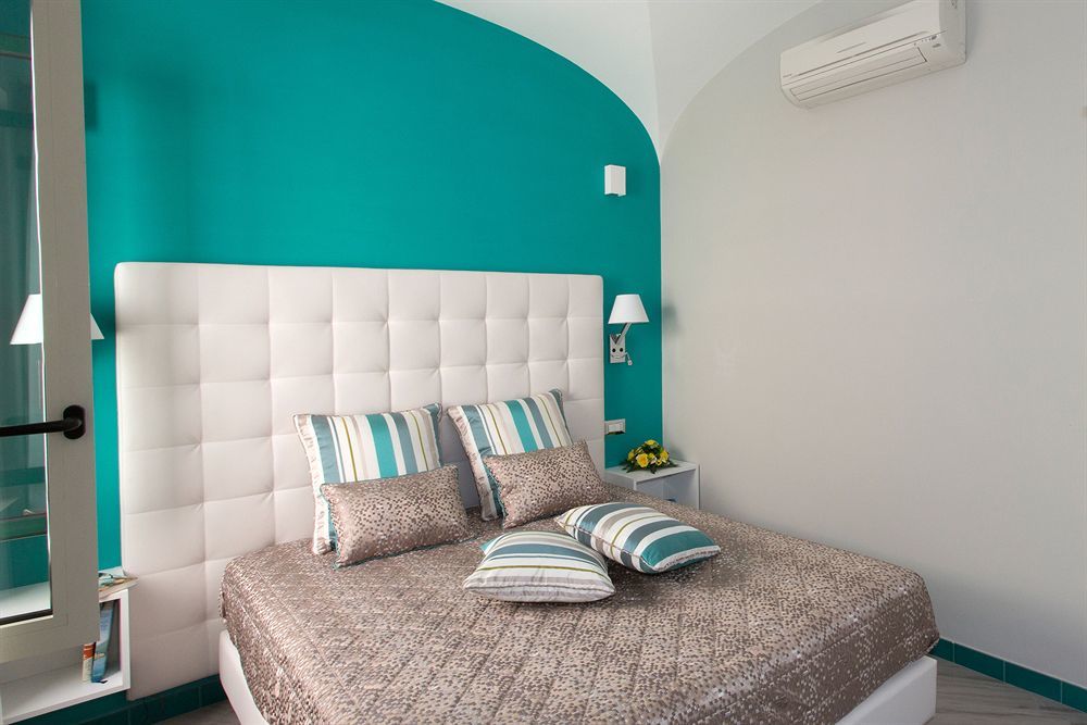 Amalfi Apartments Design Centro Storico Ngoại thất bức ảnh