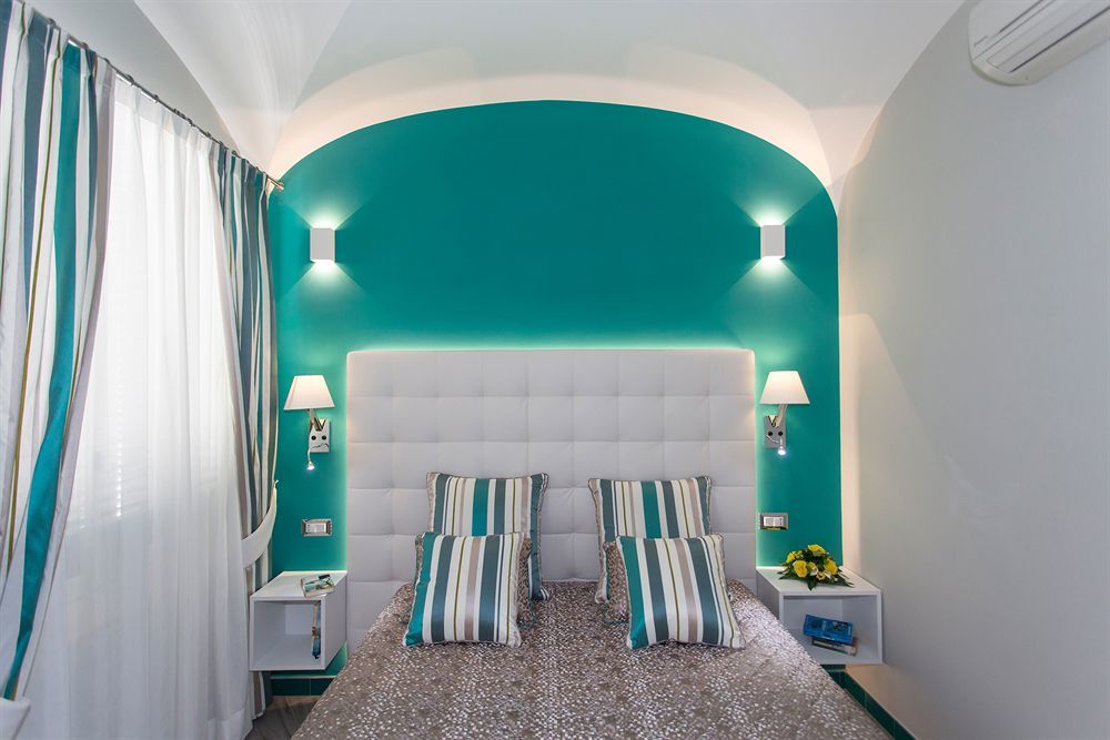 Amalfi Apartments Design Centro Storico Ngoại thất bức ảnh